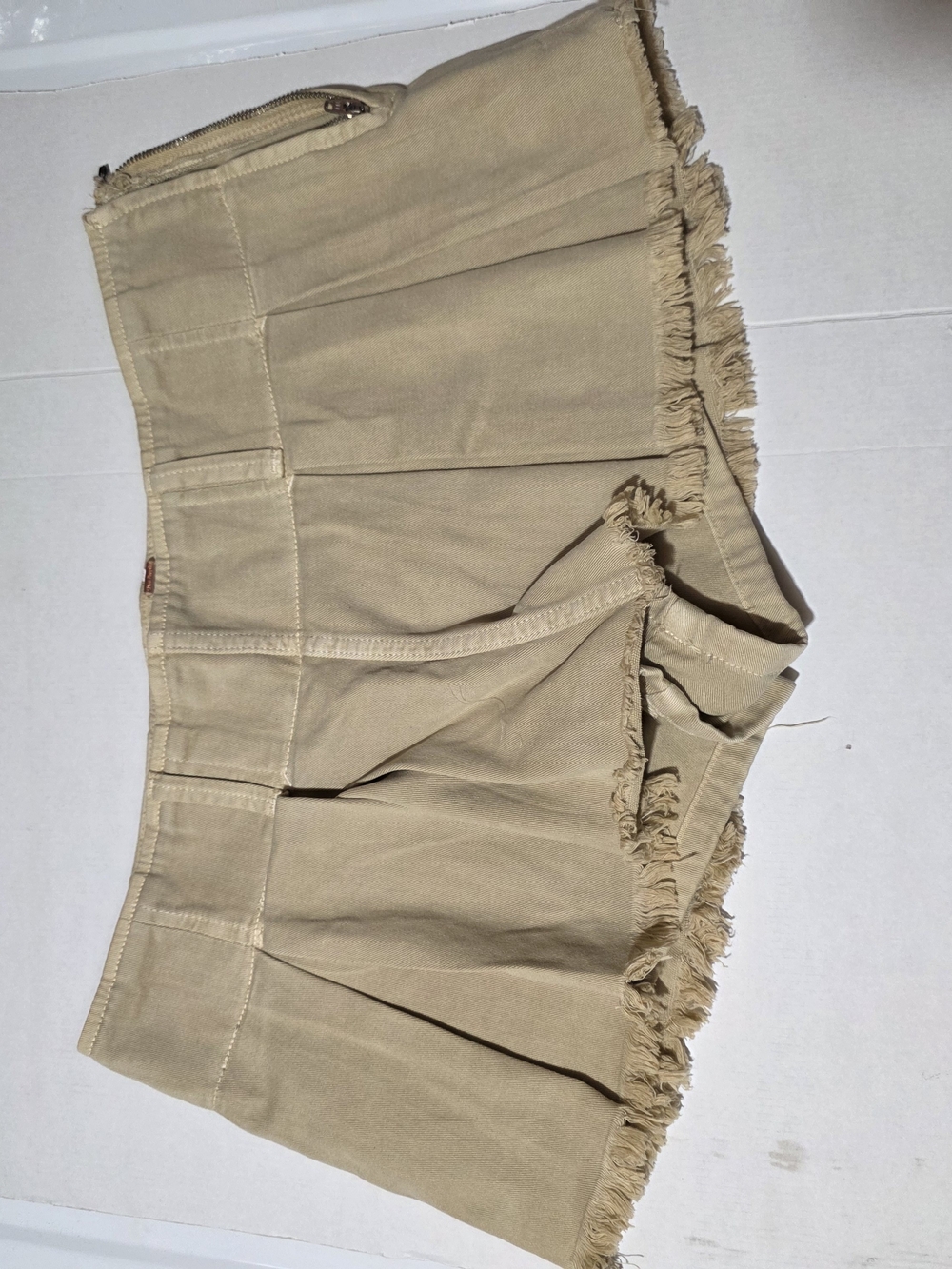 Free People Very Short Skort Fayed Hem Khaki Women Size 8 (2)